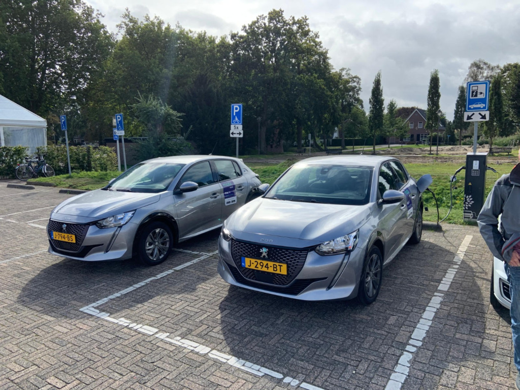 Twee gloednieuwe deelauto's in Bemmel en Huissen